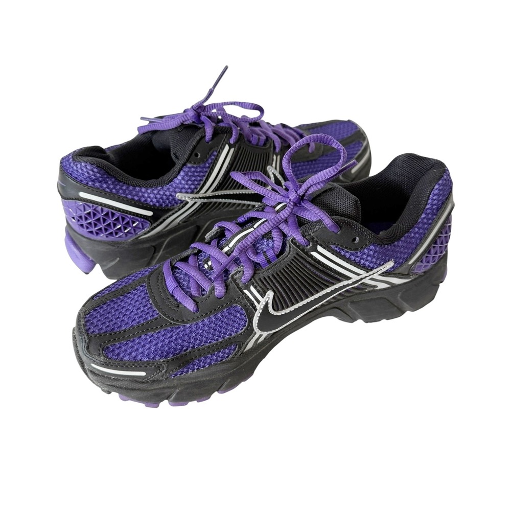 Nike Zoom Vomero 5 Womens Black Court Purple Athletic Running Sneaker Size 8.5
